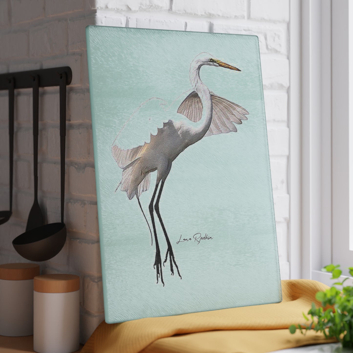 Heron: Glass Cutting Board