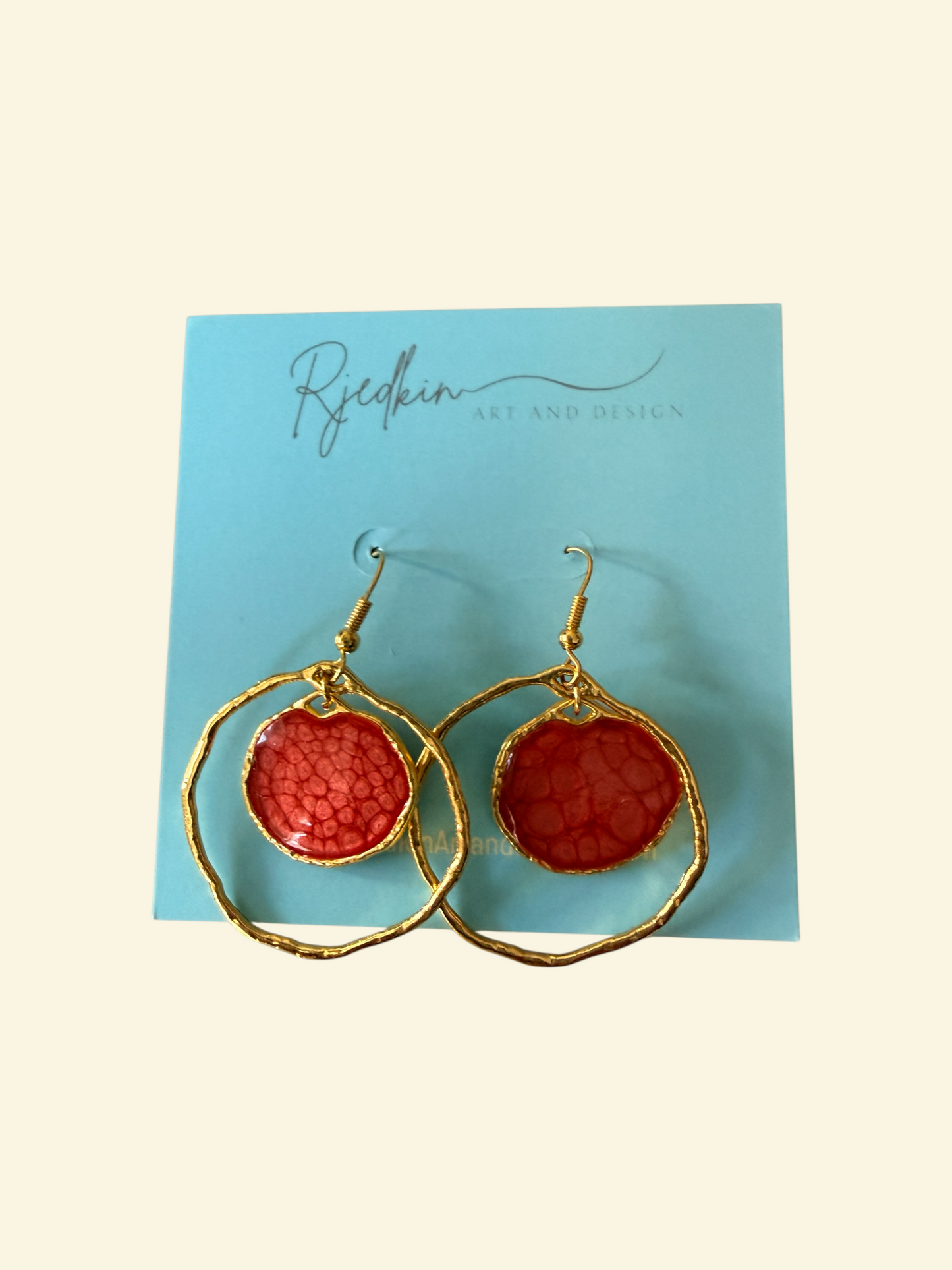 Earings